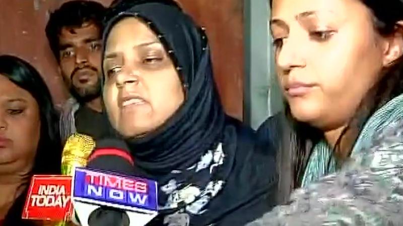 Najeeb Ahmed's sister speaking to the media (Photo: Twitter) Najeeb Ahmed's sister speaking to the media (Photo: Twitter)