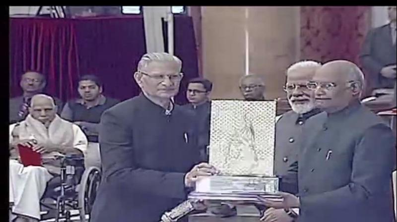 Highlighting the relevance of Mahatma Gandhi in the present scenario, President Ram Nah Kovind on Tuesday said that his ideals of achieving human liberty through conciliation by appealing to the conscience of the opponent, have influenced some of the greatest. (Photo: ANI/ Twitter) Highlighting the relevance of Mahatma Gandhi in the present scenario, President Ram Nah Kovind on Tuesday said that his ideals of achieving human liberty through conciliation by appealing to the conscience of the opponent, have influenced some of the greatest. (Photo: ANI/ Twitter)