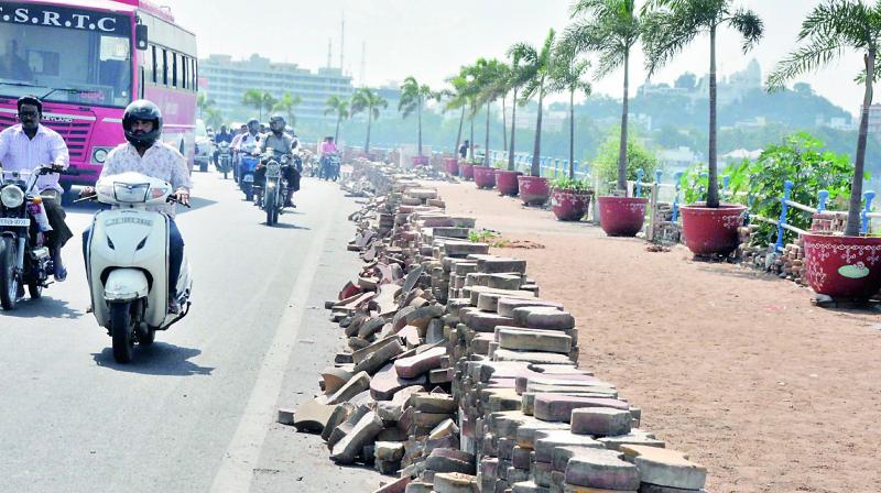 The pavements at Tank Bund being refurbished in view of Global Enterpreneurship Summit on Thursday. (Photo: DC) The pavements at Tank Bund being refurbished in view of Global Enterpreneurship Summit on Thursday. (Photo: DC)