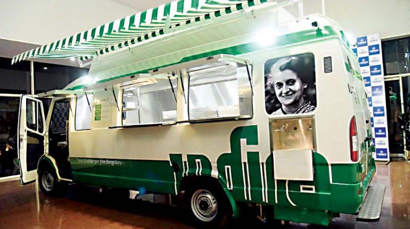 The trucks will load food from centralised kitchens and will work according to the timings of the permanent canteens. The trucks will load food from centralised kitchens and will work according to the timings of the permanent canteens.