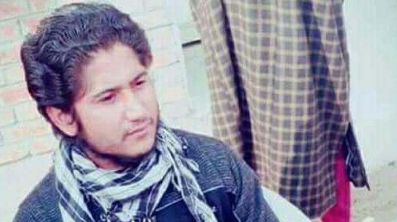 Policeman killed, another wounded in Srinagar hospital firing Policeman killed, another wounded in Srinagar hospital firing