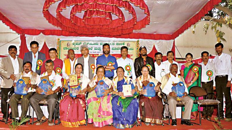 Deccan Chronicle felicated educationists for their notable contributions in their respective fields. (Photo:DC) Deccan Chronicle felicated educationists for their notable contributions in their respective fields. (Photo:DC)
