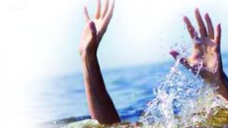Shiva now saves lives of people who try to commit suicide by drowning. Till now he has saved 107 lives. (Representational Image) Shiva now saves lives of people who try to commit suicide by drowning. Till now he has saved 107 lives. (Representational Image)