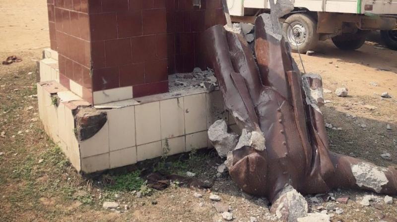 A five-foot high fibre glass statue of Lenin was toppled at Belonia on Monday, while a smaller figure was razed at Sabroom two days ago. (Photo: ANI) A five-foot high fibre glass statue of Lenin was toppled at Belonia on Monday, while a smaller figure was razed at Sabroom two days ago. (Photo: ANI)