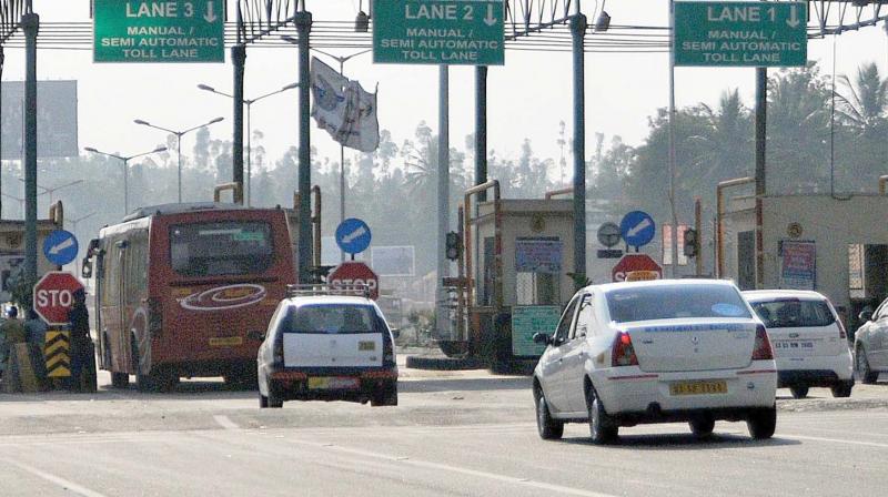 No. of vehicles on stretch per day 1,00,000, Toll lanes towards KIA from city 4, Toll lanes towards city from KIA 3 No. of vehicles on stretch per day 1,00,000, Toll lanes towards KIA from city 4, Toll lanes towards city from KIA 3
