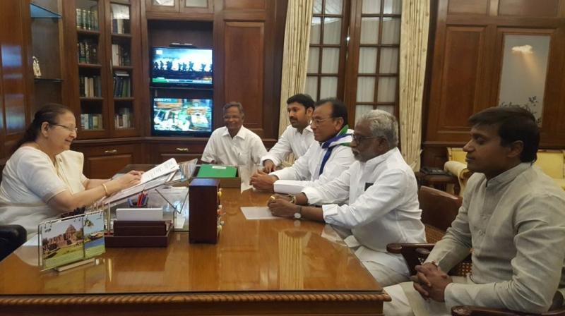 The five MPs are Vara Prasad Rao V, YV Subba Reddy, PV Midhun Reddy, YS Avinash Reddy and the party floor leader Mekapati Rajamohan Reddy. (Photo: ANI/Twitter) The five MPs are Vara Prasad Rao V, YV Subba Reddy, PV Midhun Reddy, YS Avinash Reddy and the party floor leader Mekapati Rajamohan Reddy. (Photo: ANI/Twitter)