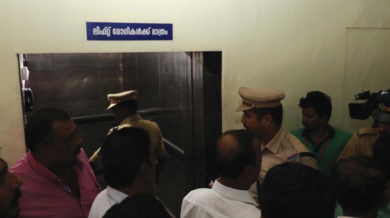 Museum police arrives at Aattukal Devi Hospital to arrest the BJP councillors in Thiruvananthapuram on Monday. The police has registered a case of attempt to murder (IPC 307) against 20 BJP councillors and seven unidentified others. (Photo: DC) Museum police arrives at Aattukal Devi Hospital to arrest the BJP councillors in Thiruvananthapuram on Monday. The police has registered a case of attempt to murder (IPC 307) against 20 BJP councillors and seven unidentified others. (Photo: DC)