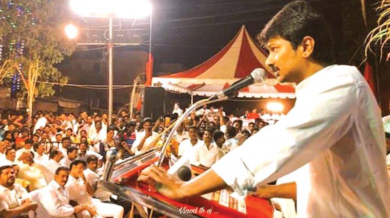 Actor Udayanidhi Stalin addressing a meeting in Saidapet on Wednesday attended by DMK leaders like former mayor and Saidapet MLA Ma Subramanian. (Photo: DC) Actor Udayanidhi Stalin addressing a meeting in Saidapet on Wednesday attended by DMK leaders like former mayor and Saidapet MLA Ma Subramanian. (Photo: DC)