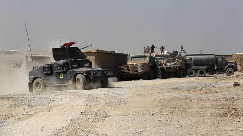 Iraqi forces are deployed during an offensive to retake Mosul from Islamic State militants outside Mosul, Iraq. (Source: AP Photo) Iraqi forces are deployed during an offensive to retake Mosul from Islamic State militants outside Mosul, Iraq. (Source: AP Photo)