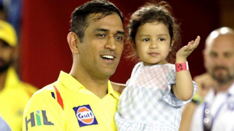 Daddy Cool Ms Dhoni Dries Ziva S Hair This Adorable Video Will Give