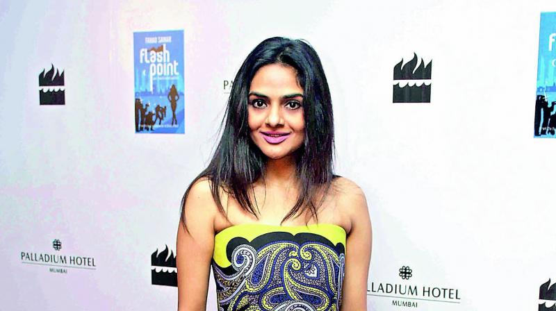 Madhoo Madhoo