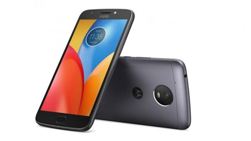 The Moto E4 Plus sports a 5.5-inch HD display with 720 x 1280 pixel resolution and is powered by a 1.3 GHz quad-core MediaTek MTK6737M SoC coupled with 3GB of RAM and 32GB of storage. The Moto E4 Plus sports a 5.5-inch HD display with 720 x 1280 pixel resolution and is powered by a 1.3 GHz quad-core MediaTek MTK6737M SoC coupled with 3GB of RAM and 32GB of storage.