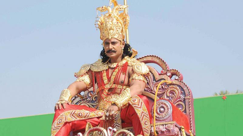 Other major star attractions are Ambareesh, Ravichandran, Arjun Sarja, Nikhil Kumar, Danish Saifi Akhtar, Meghana Raj, Sneha, Hariprriya and others. Other major star attractions are Ambareesh, Ravichandran, Arjun Sarja, Nikhil Kumar, Danish Saifi Akhtar, Meghana Raj, Sneha, Hariprriya and others.