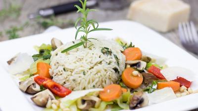 Her condition causes blood cells to inappropriately react with certain foods and fragrances. (Photo: Pixabay)