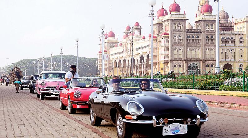 Dasara elephants follow vintage beauties in Mysuru on Monday – DC Dasara elephants follow vintage beauties in Mysuru on Monday – DC