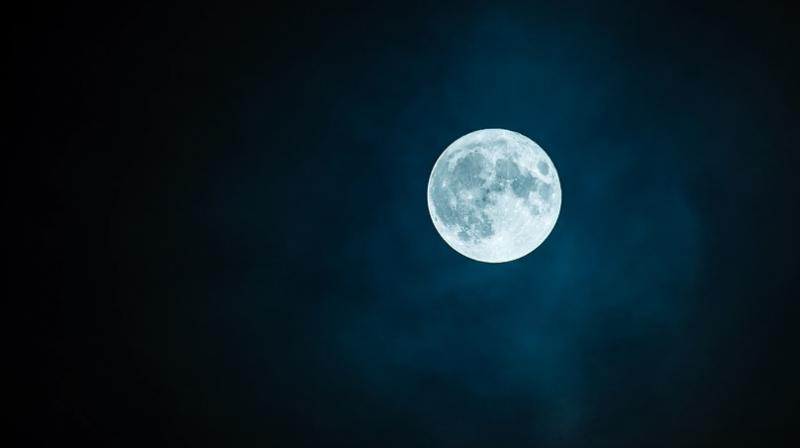 Under a full moon, risk of fatal motorcycle crash is high. (Photo: Pixabay) Under a full moon, risk of fatal motorcycle crash is high. (Photo: Pixabay)