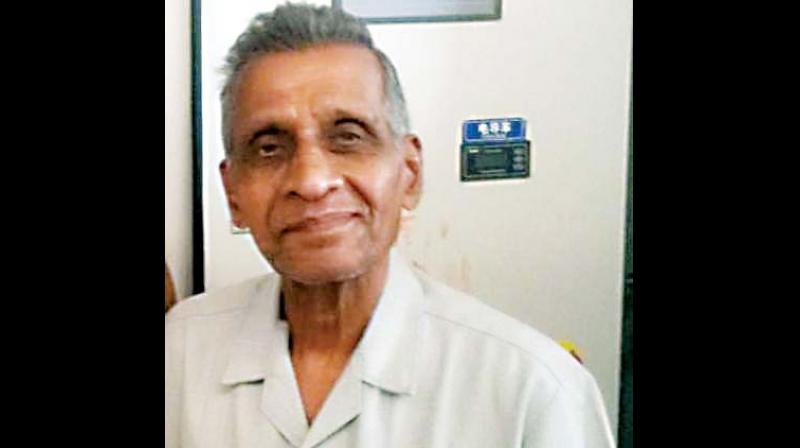 80-year-old Adilakshminarayan Shetty, who suffers from memory loss, wandered away from the group and disappeared into the crowd. 80-year-old Adilakshminarayan Shetty, who suffers from memory loss, wandered away from the group and disappeared into the crowd.