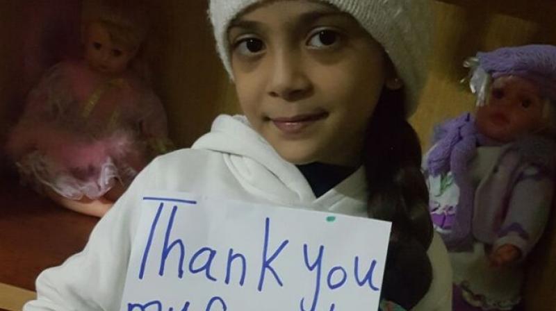 Little Bana thanks JK Rowling for her present. (Photo: Twitter/ @AlabedBana) Little Bana thanks JK Rowling for her present. (Photo: Twitter/ @AlabedBana)