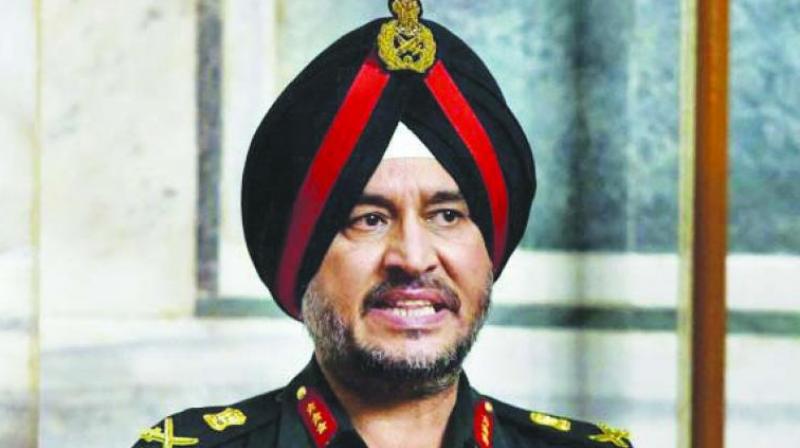 The Army Commander complimented the commanders and troops for their round-the-clock vigil on the Line of Control and the humanitarian assistance being provided to the people of Kashmir. (Photo: File) The Army Commander complimented the commanders and troops for their round-the-clock vigil on the Line of Control and the humanitarian assistance being provided to the people of Kashmir. (Photo: File)