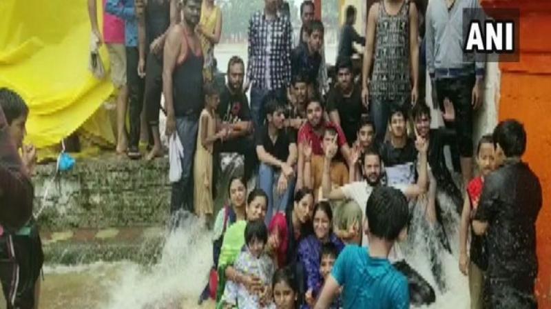 Meanwhile, normal life has been affected in Barwani as the relentless rain has battered the district, submerging the Rajghat Bridge. (Photo: ANI) Meanwhile, normal life has been affected in Barwani as the relentless rain has battered the district, submerging the Rajghat Bridge. (Photo: ANI)