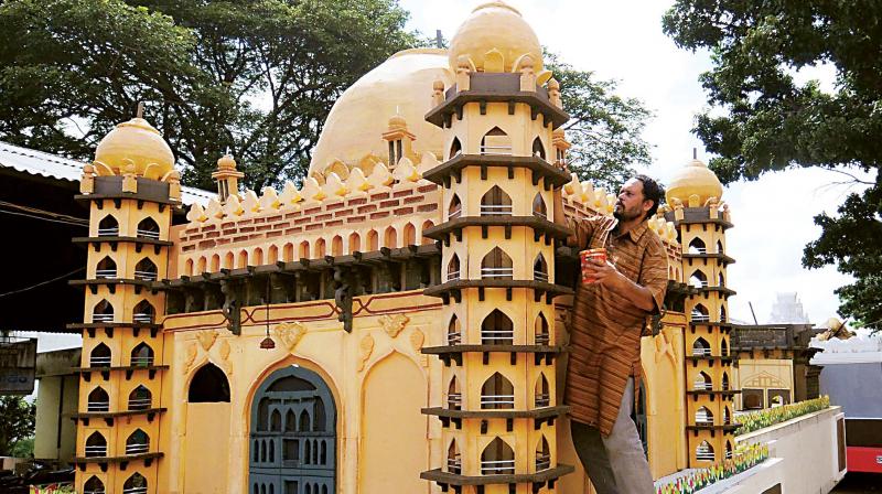 A tableau being given final touches for the Jumbo Savari event. (KPN) A tableau being given final touches for the Jumbo Savari event. (KPN)