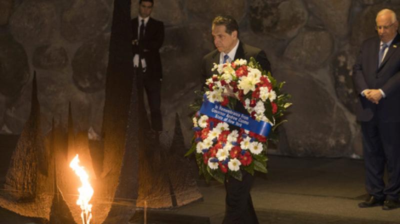 The Governor of New York Andrew M. Cuomo lays a wreath at the Hall of Remembrance at the Yad Vashem Holocaust memorial, in Jerusalem, Sunday, March 5, 2017. (Photo: AP) The Governor of New York Andrew M. Cuomo lays a wreath at the Hall of Remembrance at the Yad Vashem Holocaust memorial, in Jerusalem, Sunday, March 5, 2017. (Photo: AP)
