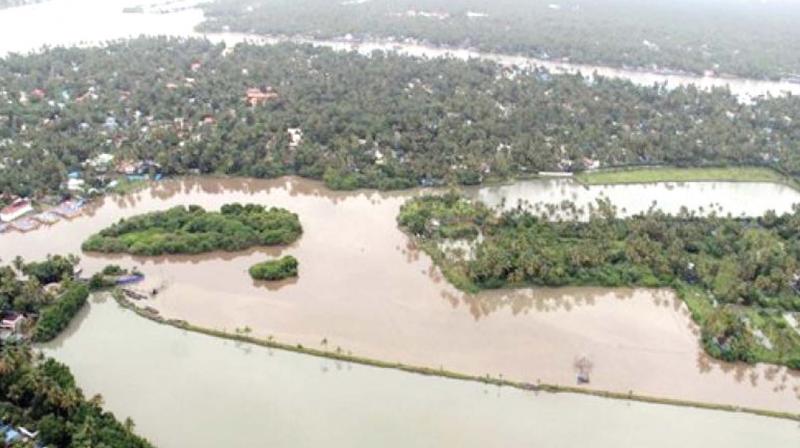 The Indian Meteorological Department has issued a red alert to Kerala, Tamil Nadu, and Puducherry, warning of “Heavy to very heavy rain with extremely heavy falls at isolated places” on October 7 due to the severe storm in Arabian Sea. The Indian Meteorological Department has issued a red alert to Kerala, Tamil Nadu, and Puducherry, warning of “Heavy to very heavy rain with extremely heavy falls at isolated places” on October 7 due to the severe storm in Arabian Sea.
