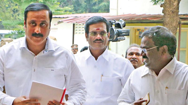 PMK leader and former union minister Anbumani Ramadoss arriving at DPI campus with suggestions to improve the draft syllabus. PMK leader and former union minister Anbumani Ramadoss arriving at DPI campus with suggestions to improve the draft syllabus.