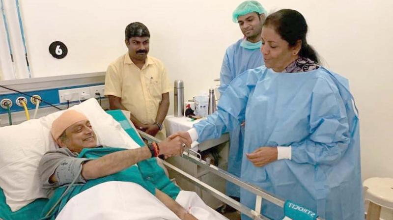 Defence minister Nirmala Sitharaman visits Shashi Tharoor at Tvm MCH on Tuesday. Defence minister Nirmala Sitharaman visits Shashi Tharoor at Tvm MCH on Tuesday.