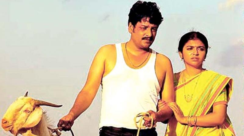 A still from Oru Kidaiyin Karunai Manu A still from Oru Kidaiyin Karunai Manu