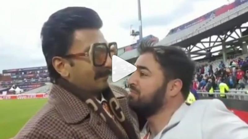 Ranveer Singh consoles Pakistani fan. (Video Courstesy: Viral Bhayani/Instagram) Ranveer Singh consoles Pakistani fan. (Video Courstesy: Viral Bhayani/Instagram)