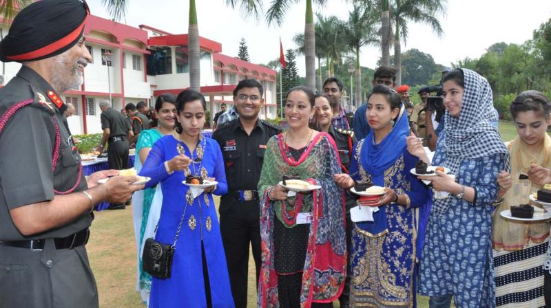 The all-girls delegation from Uri in J&K interact with Army personnel during their visit to Bengaluru The all-girls delegation from Uri in J&K interact with Army personnel during their visit to Bengaluru