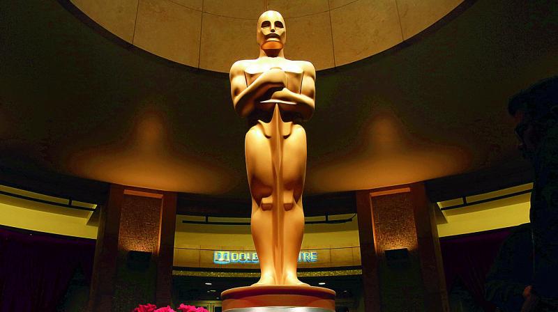 Oscar statue Oscar statue