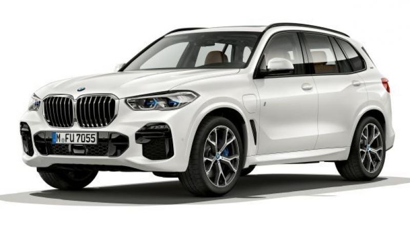 BMW unveiled the fourth-gen X5 in June 2018. BMW unveiled the fourth-gen X5 in June 2018.