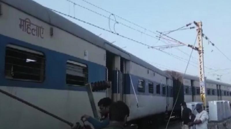No injuries or loss of lives have been reported so far. (Photo: ANI) No injuries or loss of lives have been reported so far. (Photo: ANI)