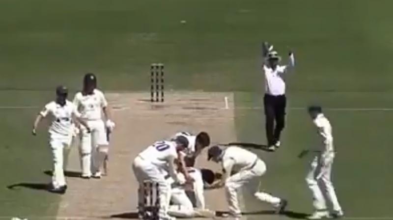 Fast bowler Sean Abbott, playing for New South Wales, bowled a short ball that struck the helmet of Will Pucovski, forcing the Victorian batsman to retire at Melbourne's Junction Oval. (Photo: Screengrab) Fast bowler Sean Abbott, playing for New South Wales, bowled a short ball that struck the helmet of Will Pucovski, forcing the Victorian batsman to retire at Melbourne's Junction Oval. (Photo: Screengrab)