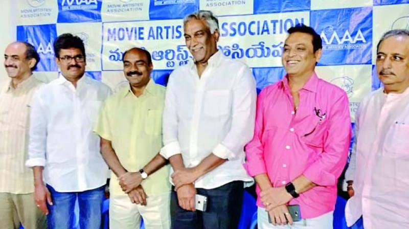 Suresh Babu, Sivaji Raja, K.L. Narayana, Thammareddy Bharadwaj and Naresh Suresh Babu, Sivaji Raja, K.L. Narayana, Thammareddy Bharadwaj and Naresh