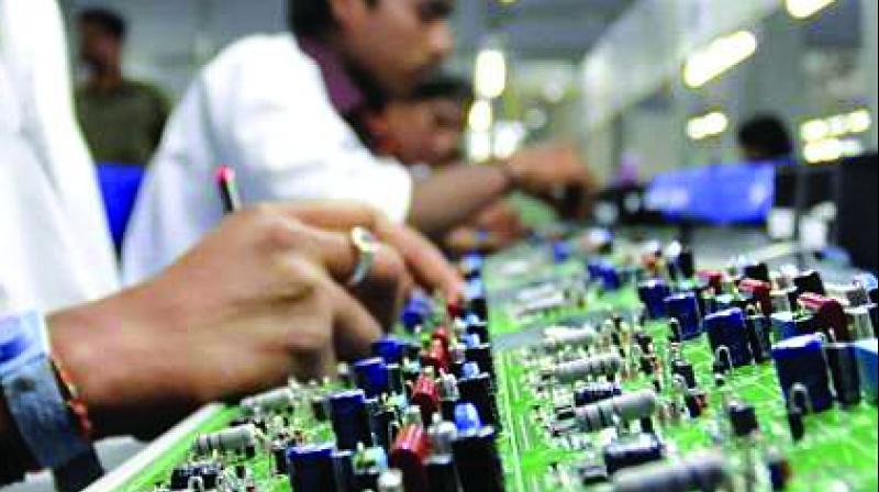 The document said the government will meet companies between August 26 and September 5 to suggest the best investment zones for their operations. State governments will also participate. The document said the government will meet companies between August 26 and September 5 to suggest the best investment zones for their operations. State governments will also participate.