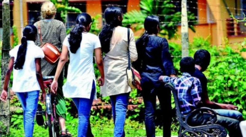 Cases of eve-teasing may be on the rise, but its treatment, counselled by the police of Vijayawada, is gradually proving to be effective. Cases of eve-teasing may be on the rise, but its treatment, counselled by the police of Vijayawada, is gradually proving to be effective.