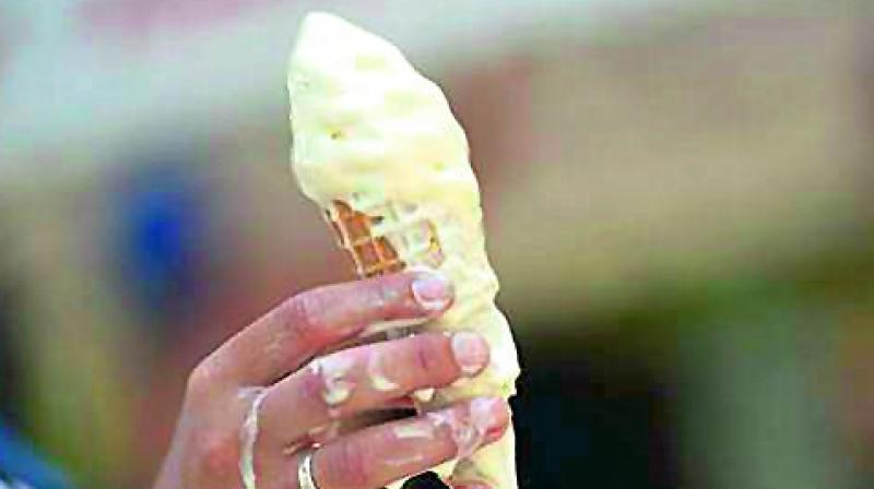 Scientists have adapted the ice cream by injecting it with polyphenol liquid extracted from strawberries. Scientists have adapted the ice cream by injecting it with polyphenol liquid extracted from strawberries.