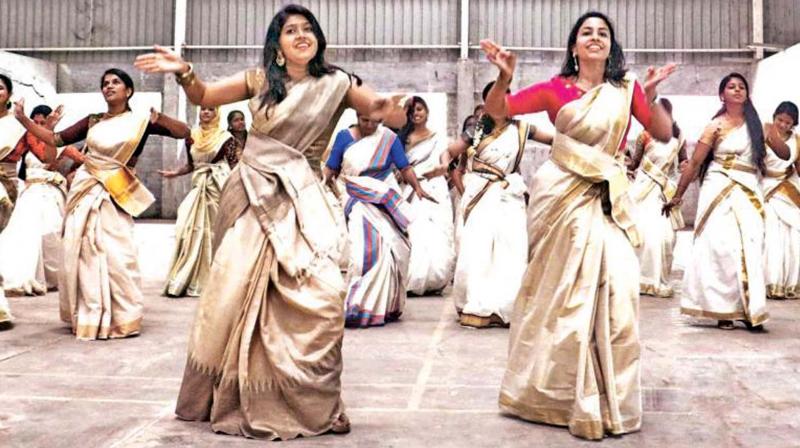 Jimmiki Kammal cover version and Bangalore Days. Jimmiki Kammal cover version and Bangalore Days.