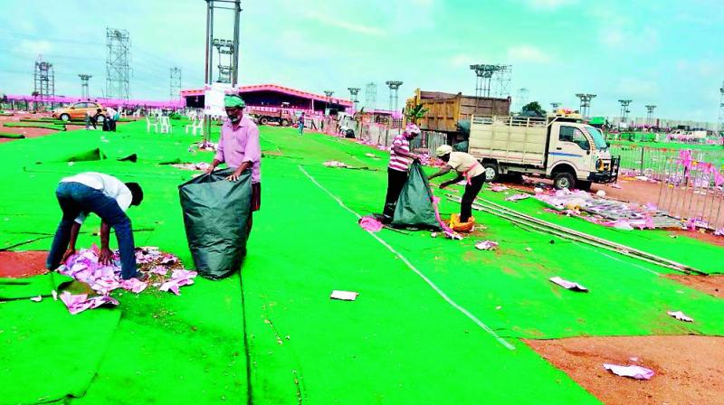 A day after the party’s mega public meeting Pragathi Nivedana Sabha at Kongara Kalan, volunteers clean up the venue. It minister K.T. Rama Rao tweeted the photo saying: “As we assured the High Court, the premises have been cleaned up by party workers.” A day after the party’s mega public meeting Pragathi Nivedana Sabha at Kongara Kalan, volunteers clean up the venue. It minister K.T. Rama Rao tweeted the photo saying: “As we assured the High Court, the premises have been cleaned up by party workers.”