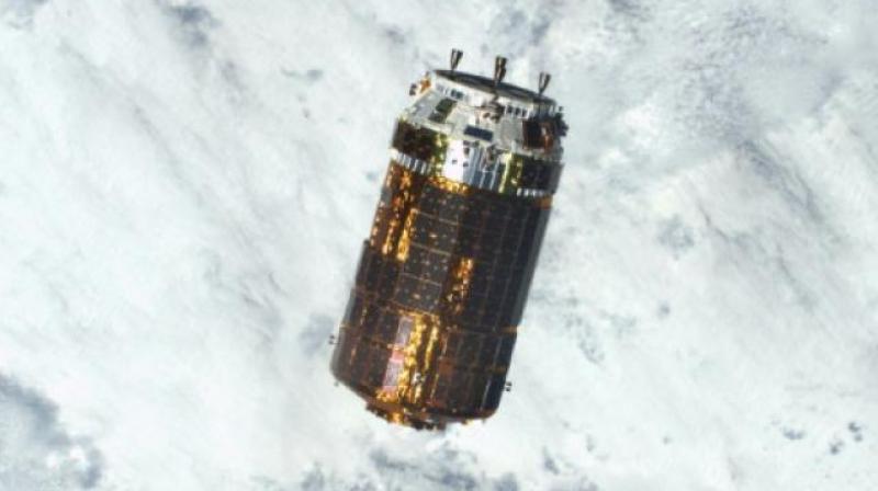 The 700 metre long space tether was due to be extended out from a Japanese cargo ship that was launched in December 2016. (Photo: NASA) The 700 metre long space tether was due to be extended out from a Japanese cargo ship that was launched in December 2016. (Photo: NASA)