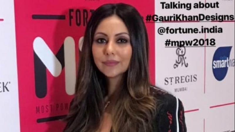 Gauri Khan with the award. Gauri Khan with the award.