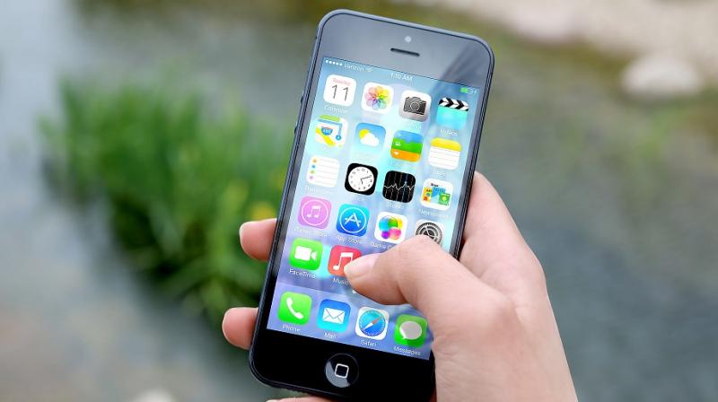 New study investigates whether social networking could keep people healthy mentally. (Photo: Pixabay) New study investigates whether social networking could keep people healthy mentally. (Photo: Pixabay)