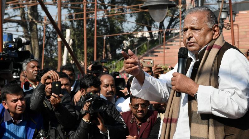 Samajwadi Party supremo Mulayam Singh Yadav addresses party workers at the party office in Lucknow. (Photo: PTI) Samajwadi Party supremo Mulayam Singh Yadav addresses party workers at the party office in Lucknow. (Photo: PTI)