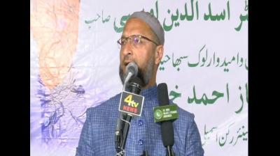 Assadudin Owaisi addressing a gathering in Hyderabad. (Photo: ANI)