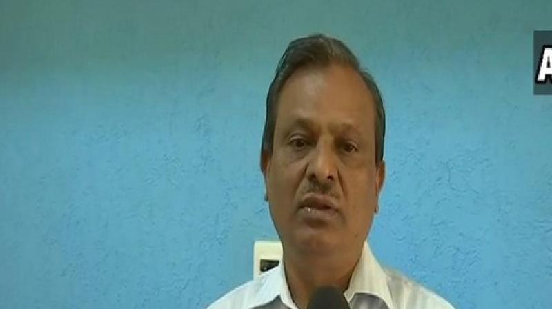 "As a consequence of the deficit rainfall in the state in September 2018 onward, there is not much water in the reservoirs of Bengaluru, Mysuru and other 47 towns and 625 villages are dependent on Kaveri river," Karnataka State Natural Disaster Monitoring Centre director GS Srinivasa Reddy said. (Photo: ANI) "As a consequence of the deficit rainfall in the state in September 2018 onward, there is not much water in the reservoirs of Bengaluru, Mysuru and other 47 towns and 625 villages are dependent on Kaveri river," Karnataka State Natural Disaster Monitoring Centre director GS Srinivasa Reddy said. (Photo: ANI)