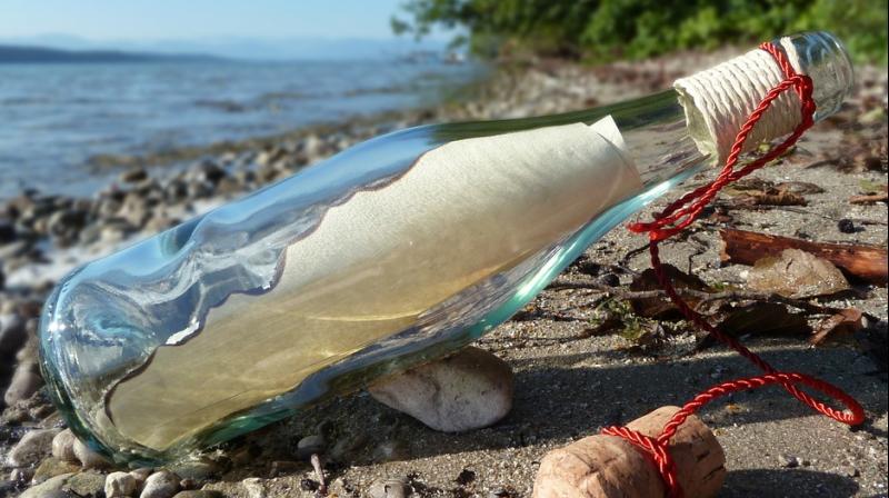 Message in a bottle washes ashore in Canada 18 years later. (Photo: Pixabay) Message in a bottle washes ashore in Canada 18 years later. (Photo: Pixabay)