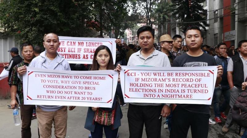 Hundreds of members of the Young Mizo Association continued their picketing in front of the CEO's office from 8 am. (Photo: Twitter | @JamiKoshy) Hundreds of members of the Young Mizo Association continued their picketing in front of the CEO's office from 8 am. (Photo: Twitter | @JamiKoshy)
